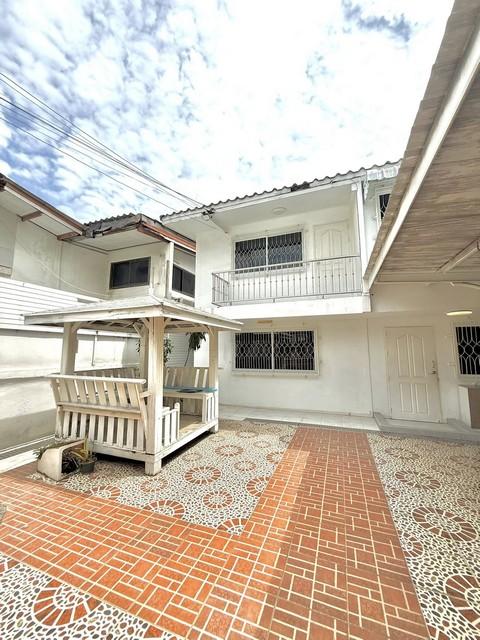 ให้เช่าบ้านเดี่ยว2ชั้นย่านลาดพร้าว132บางกะปิ ใกล้BTSลาดพร้าว101 เดอะมอลล์บางกะปิ รพ.รามคำแหง