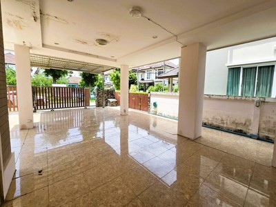 ขาย บ้านเดี่ยว 73 ตร.ว. หมู่บ้าน ลัดดาวิลล์1 - 2 ติดถนน บ้านกล้วย - ไทรน้อย พิมลราช บางบัวทอง นนทบุรี เดินทางสะดวก