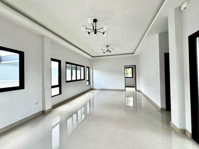 บ้านเดี่ยว 2 ชั้น สไตล์โมเดิร์นนอร์ดิก ทำเลทอง โซนป่าแดด