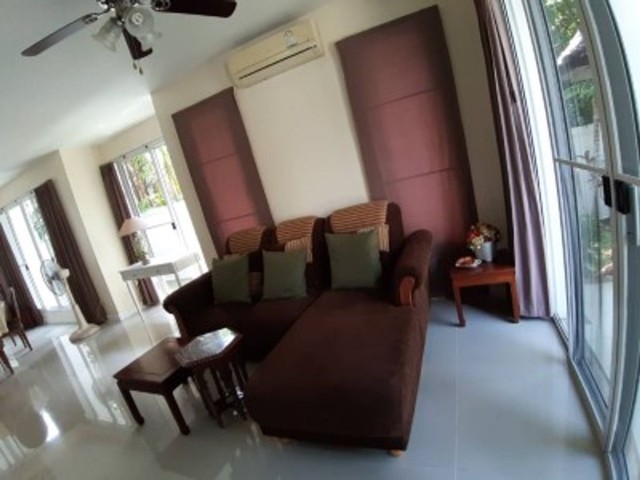 บ้าน บลูลากูน บางนา-วงแหวน  พื้นที่เท่ากับ 50 ตรว. 0 ngan 0 ไร่ 3BR3BATHROOM 40000 THB ทำเลดี-เยี่ยม ใกล้เมกะบางนา ม.รามคำแหง2 รร.สาธิตราม2