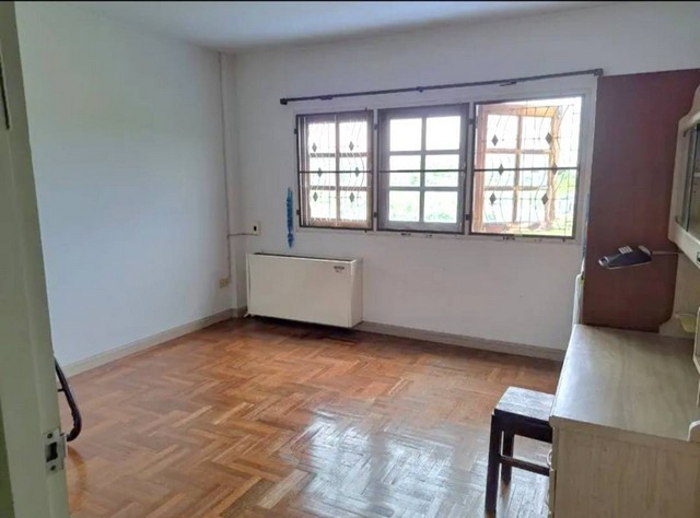 ให้เช่าทาวน์โฮม 3 ชั้น18ตรว. อยู่ลาดพร้าว 87 ใกล้เซ็นทรัลอีสต์วิลล์