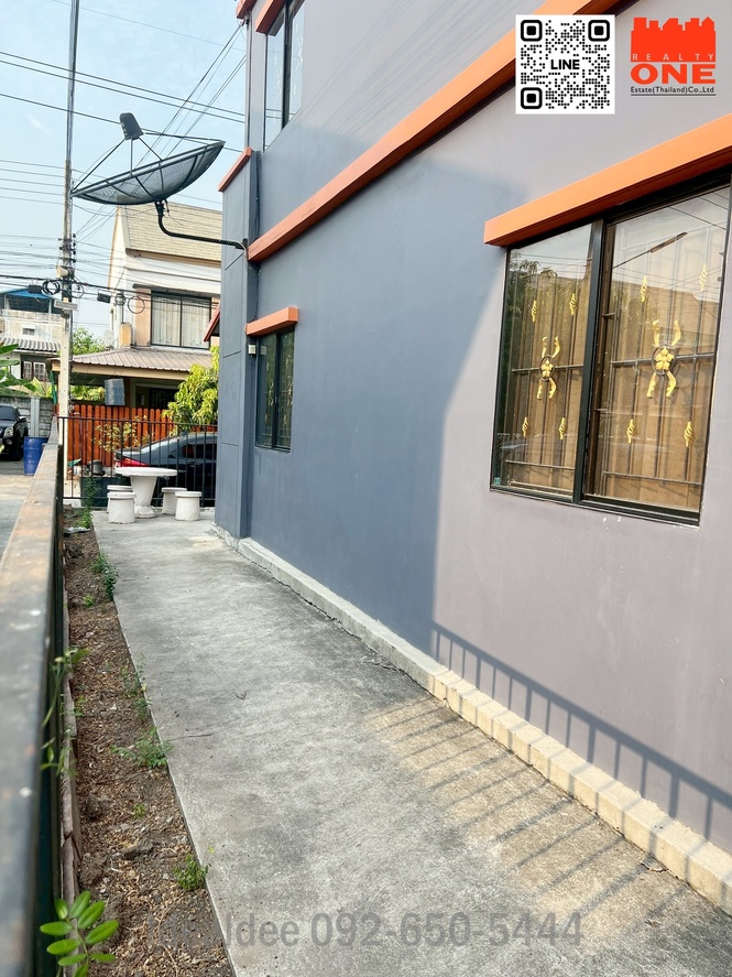 ขายด่วน ทาวน์เฮ้าส์ 2 ชั้น ม.พฤกษา 52/1 พหลโยธิน-นวนคร หลังริม ราคาถูก ได้เนื้อที่มากกว่า เข้าจากถนนพหลโยธินเพียง 500 เมตร