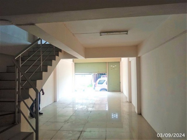 ขายอาคารพาณิชย์มือสอง ซอยทางไผ่ 1 ถ.ริมน้ำ ต.ท่าประดู่ อ.เมืองระยอง ระยอง