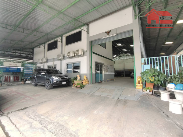 ให้เช่าโรงงาน เนื้อที่  271.7 ตร.ว พื้นที่ใช้สอย 1,084 ตร.ม หม้อแปลงไฟฟ้า 300 KVA  มีใบ ร.ง.4  ถนน ธนสิทธิ์ ซอยรัตนาโชค