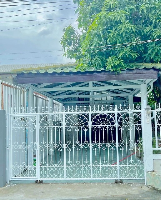 สรงประภา10-16 แฮปปี้ อเวนิว ดอนเมือง 200 ม. BTS รพ.ภูมิพลอดุลยเดช 3.4 กม.ให้เช่าบ้าน 2ชั้น 35ตร.วา.150ตร.ม. 2นอน ตลาดปิ่นเจริญ 1 1.2 กม.  