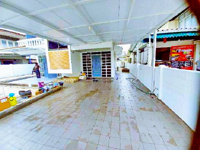 MRT ลาดพร้าว101 700 ม.ให้เช่าคฤหาสน์ 2 ชั้น กว้าง ใหญ่  70ตร.วา. 280ตร.ม. รร.นานาชาติสองภาษาลาดพร้าว 900ม. 4นอน เดอะมอลล์ บางกะปิ 1.5 กม.