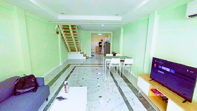 BTS ปุณณวิถี 1 กม. 3แอร์ ให้เช่าทาวน์เฮ้าส์ 2 ชั้น 20ตร.วา.160ตร.ม.เฟอร์ครบ 2 นอน รร.นานาชาติ แองโกล สิงคโปร์ 1 กม.รพ.กล้วยน้ำไท 2 1.9 กม.