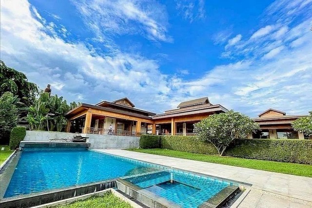 ขายพูลวิลล่า 4 ห้องนอน ติดแม่น้ำปิง เหมืองแก้ว แม่ริม เชียงใหม่ 2 ไร่ 47 ตร.วา วิวดอยสุดหรู พร้อมเฟอร์ครบครัน