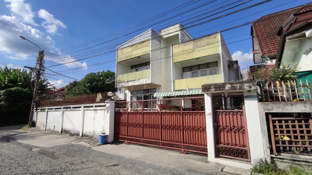 ขายบ้านเดี่ยว 2 ชั้น เนื้อที่ 92 ตร.วา แขวงบางขุนศรี บางกอกน้อย