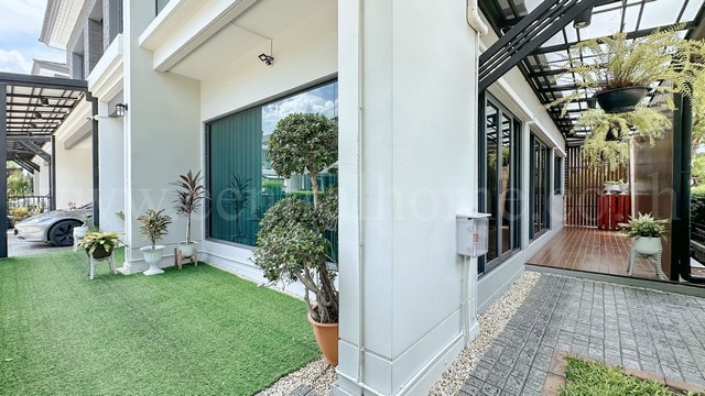 บ้านเดี่ยว 2 ชั้น เดอะ ซิตี้ พระราม 9 - รามคำแหง หลังมุม