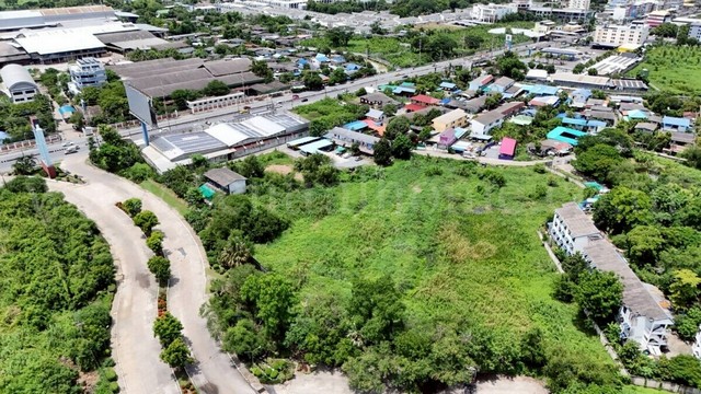 ที่ดินเปล่า 3 ไร่ 72 ตร.วา ถนนติวานนท์ - ปากเกร็ด ปทุมธานี