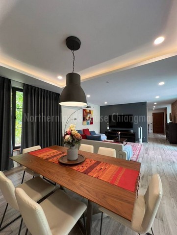 พูลวิลล่าหลังใหญ่ 2 ชั้น สไตล์โมเดิร์น น้ำแพร่ หางดง