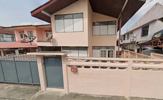 MRT แยกติวานนท์ 900 ม. 3ห้องนอน ให้เช่าบ้านเดี่ยว 2 ชั้น 200 ตร.ม.บิ๊กซี ติวานนท์ 1.5 กม.แหล่งช้อปปิ้ง เดินทางง่าย