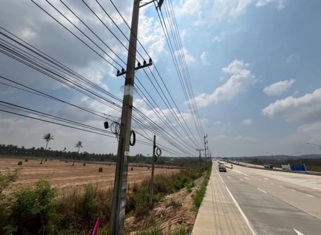 ขายที่ดินเปล่าแปลงสวย โซนเขาไม้แก้ว บางละมุง ชลบุรี ติดถนนเส้น 331 FP-L0869