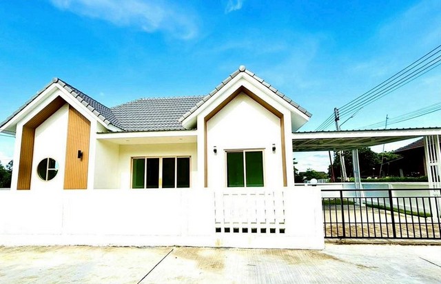 บ้านสร้างใหม่ ทำเลดี ใกล้ตลาดน้ำโท้ง โซนสารภี         