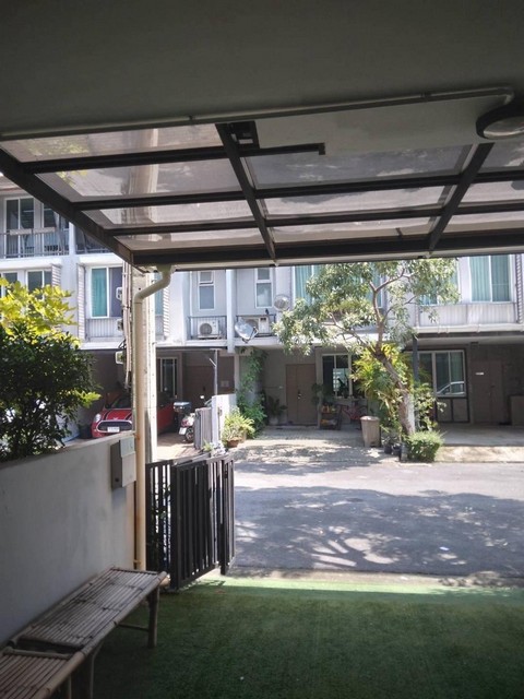 P886 ให้เช่า ทาวน์โฮม อารียา เดลี่ เกษตร-นวมินทร์ AREEYA DAILY KASET-NAWAMINTR ถนนลาดปลาเค้า ใกล้วัดลาดปลาเค้า เหมาะอยู่อาศัย เดินทางสะดวก