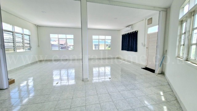 P1 บ้านเดี่ยว 68 ตารางวา ซอยวิภาวดีรังสิต 80 ใกล้สนามบินดอนเมือง