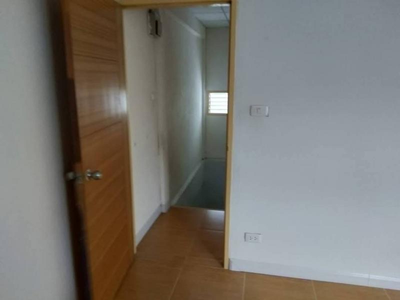 ขายทาวน์เฮ้าส์การเคหะตั้งอยู่ที่ตำบลศรีสุนทร อำเภอถลางจังหวัดภูเก็ต