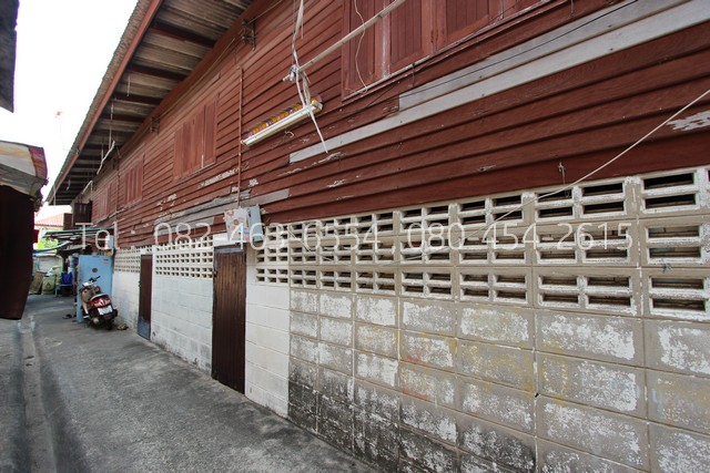 เช่า บ้าน ไม้ ตึกแถว 2 ชั้น  1,200 บาท  ประชาอุทิศ สุขสวัสดิ์ พระประแดง