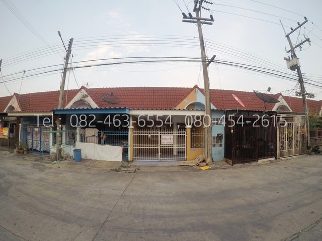 ให้เช่าทาว์นโฮม 3 ชั้นหลังมุม 3 ห้องนอน โครงการบ้านลุมพินี ทาวน์เพลส สุขุมวิท-ศรีนครินทร์ ซอยสุขุมวิท 113 ใกล้ BTS สำโรง และ BTS ศรีด่าน