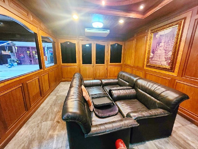 ขายอาคารพาณิชย์ 2คูหา 4ชั้น MRTพระราม9 800ม.ฟอร์จูนทาวน์ 600ม.เซ็นทรัล พระราม 9 800ม. สถานฑูตจีน  24ตร.วา. 384ตร.ม. 4นอน 3น้ำ 7แอร์ รัชดา3