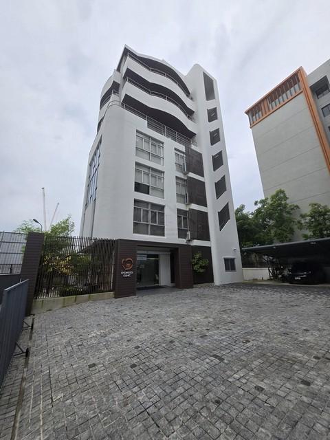 ให้เช่าสำนักงาน 8 ชั้น 1,000 ตรม. มีดาดฟ้า ซ.ศรีนคริทร์ 40 มีลิฟท์ ใกล้รถไฟฟ้าสายสีเหลือง