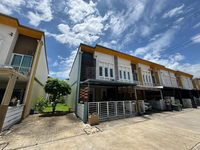 ขายทาวน์โฮม 2 ชั้น 21.10 ตรม. Golden Town วัชรพล - สุขาภิบาล 5 ใกล้ทางด่วนสุขาภิบาล 5