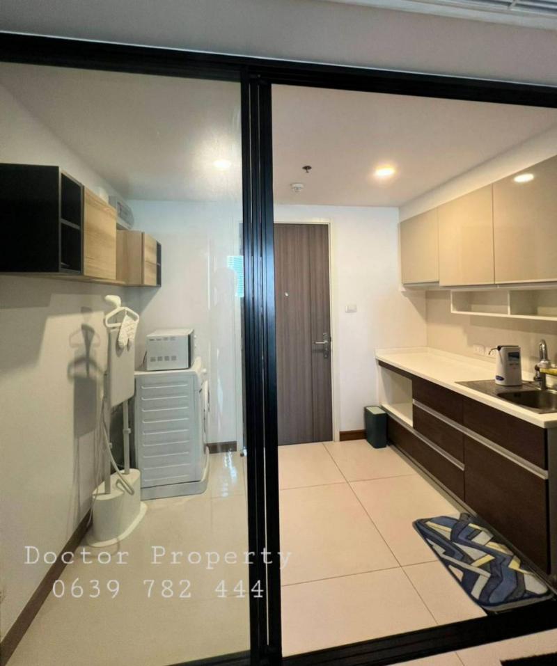 Prime Location Condo-Cheapest in Project! Walk to BTS, Hospital, Iconsiam Supalai Premier Charoen Nakhon for SALE One Bedroom, 47 Sq.m., Fully Furnished