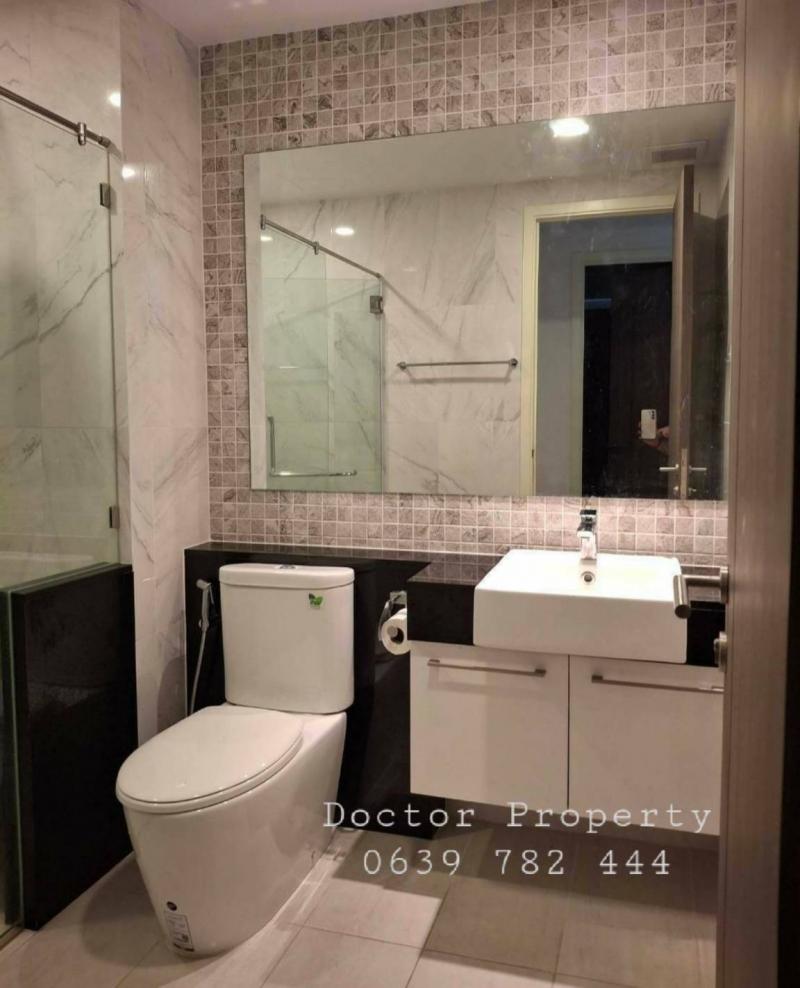 Prime Location Condo-Cheapest in Project! Walk to BTS, Hospital, Iconsiam Supalai Premier Charoen Nakhon for SALE One Bedroom, 47 Sq.m., Fully Furnished