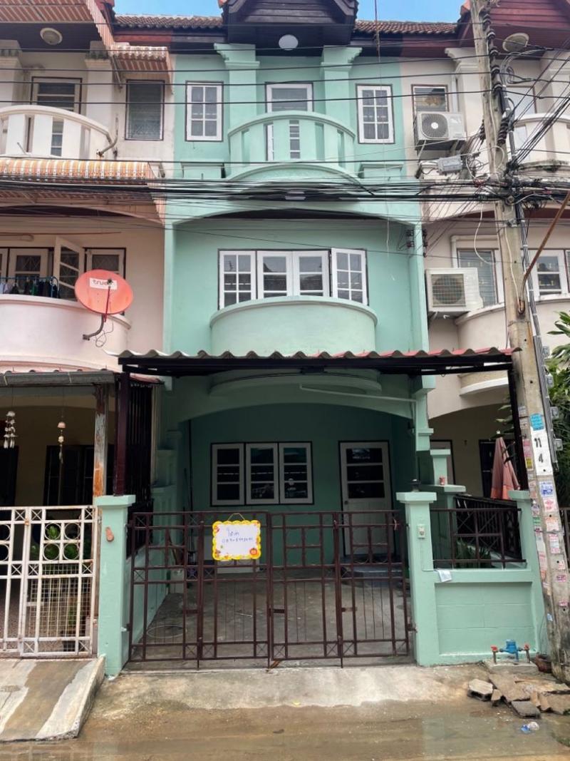 ให้เช่าทาวน์เฮาส์ 3ชั้น หมู่บ้านพงษ์ศิริชัย 4 ซอยเพชรเกษม 81 แขวงหนองค้างพลู เขตหนองแขม กรุงเทพมหานคร