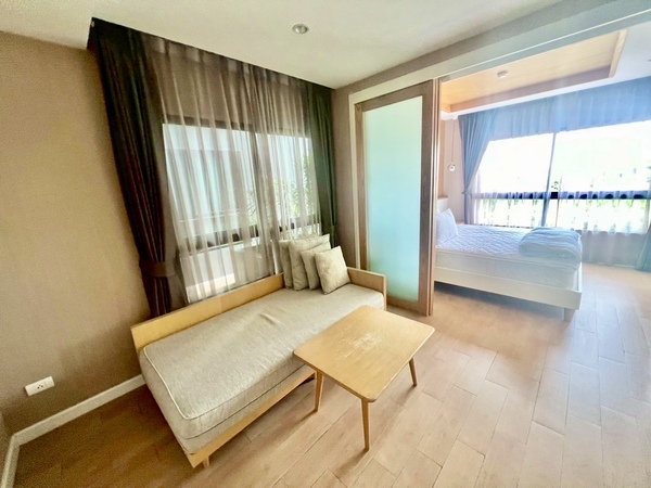 ขาย  Maysa Condo  Huahin เดินทางเข้าสู่ตัวเมืองได้ง่าย สะดวกทั้งรถส่วนตัวและรถสาธารณะ ใกล้ถนนเพชรเกษมเพียง 50 เมตร  ทำเลทองใกล้สนามบิน 