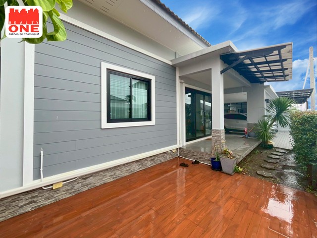 หมู่บ้านทรัพย์ทวี คูขวาง-ปากนคร  พื้นที่ใช้สอยกว่า 129 ตร.ว.