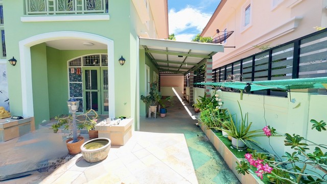 บ้านสวย ฟังก์ชันครบ ทำเลเด็ด ราคาดี รีบทักก่อนหลุดมือ #ปทุมธานี ภัสสร3 คลองหลวง คลองสาม