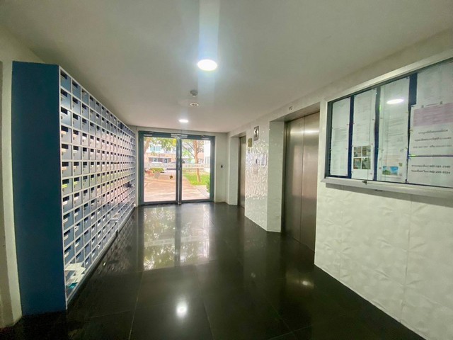 เดอะไรส์บี อาคาร 1  หลังเซ็นทรัล ชลบุรี ต.เสม็ด อ.เมืองชลบุรี จ.ชลบุรี