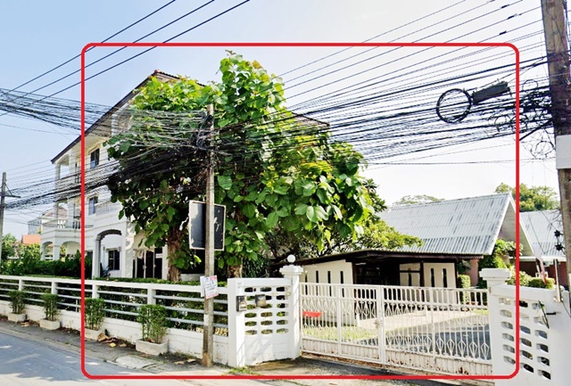 นวมินทร์ 107-113 เซนทรัล อีสวิลล์ CDC 1.7กม. รร.เลิศหล้า 650ม.โพธาลัย ให้เช่า อาคารออฟฟิศ 3 ชั้น 200ตรว. 350ตรม. 5ห้อง 5น้ำ  แอร์ทุกห้อง