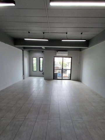 P892 ด่วน ให้เช่า ทาวน์โฮม บ้าน สไตล์ลอฟท์ ลาดพร้าว บางกะปิ รามคำแหง ซอยลาดพร้าว124  ใกล้ MRT มหาดไทย ท่าเรือมหาดไทย เหมาะโฮมออฟฟิศ