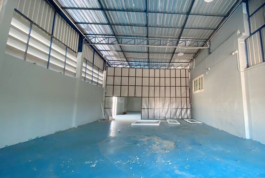 ขายโกดังพร้อมออฟฟิศ บนที่ดิน 1 ไร่ ใกล้ตลาดน้ำไทรน้อย  นนทบุรี