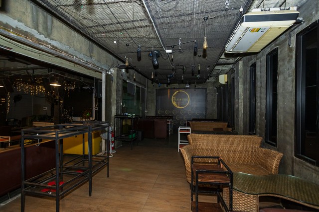 ให้เช่าพื้นที่ร้านค้า ร้านเหล้า มาฟิน (เจ้าเก่า) 40,000 บาท/เดือน ขนาด 220 ตารางเมตร