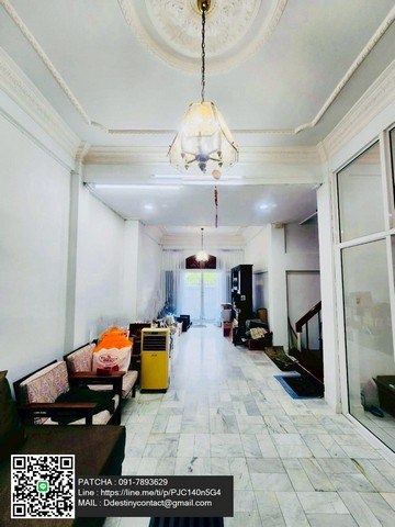 ขายทาวน์โฮม 3ชั้น 5ระดับ ซอยเอกมัย28 (สุขุมวิท 63) ใจกลางเมืองกรุงเทพ ใกล้ BTSเอกมัย