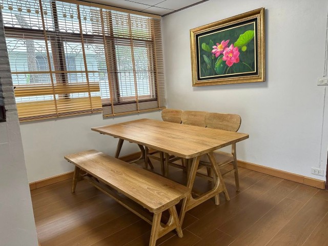 ให้เช่าบ้านเดี่ยว2ชั้นถนนสุขุมวิท101/1แอร์เฟอร์นิเจอร์ครบมี4ห้องนอน2ห้องน้ำตกแต่งใหม่ทั้งหลังราคาเช่าเดือนละ55,000บาทใกล้BTSปุณณวิถี10นาที