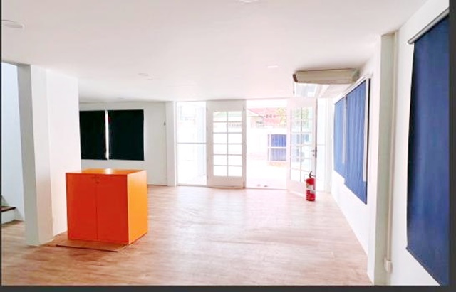 เดอะมอลล์งามวงศ์วาน 1.4กม.งามวงศ์วาน43-49 100ม.ชินเขต เปิดซิง ให้เช่าบ้านเดี่ยว 2ชั้น จอดรถ6คัน 3-4นอน 2ทำโฮมออฟฟิศ 5แอร์  