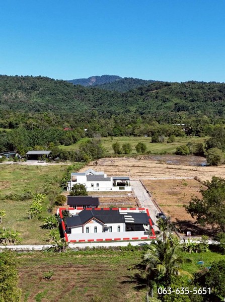 ลดเป็นล้าน พูลวิลล่าทำเลทอง อยู่เองก็ได้ ปล่อยเช่าก็ดี สภาพใหม่มาก ตั้งอยู่ใจกลางเมืองสาริกา พื้นที่ใช้สอยเยอะ ราคาดี