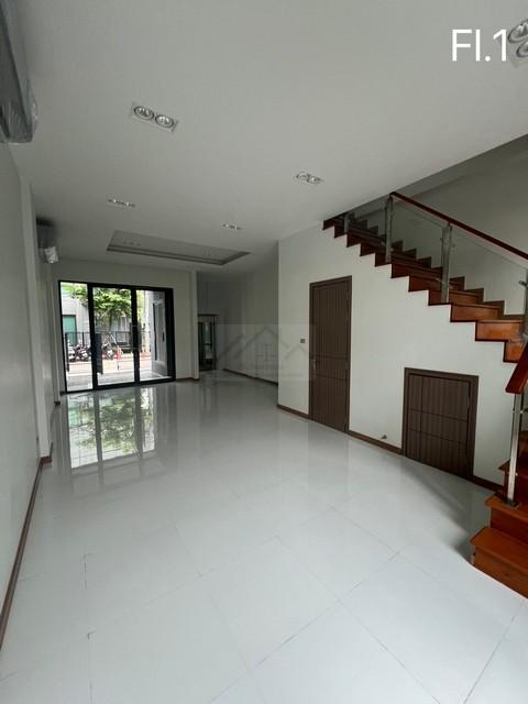 ให้เช่าโฮมออฟฟิศ 4 ชั้น 277 ตรม. เจ ดับบลิว เออร์เบิน (JW Urban) สรงประภา-ดอนเมือง