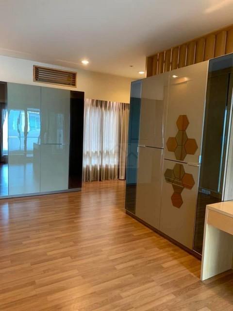 ให้เช่าทาวน์เฮ้าส์ 3 ชั้น 25 ตรว. บ้านกลางเมือง เออร์บาเนี่ยน พระราม 9-ลาดพร้าว หลังมุม ใกล้โฮมโปร