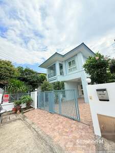 ขายด่วน! บ้านเดี่ยว 2 ชั้น สวย สงบ พร้อมอยู่ บนทำเลศักยภาพ 