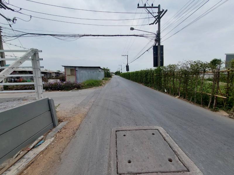 ทีดินพร้อมสิงปลูกสร้าง ติดซอยแก้วบาง ถนนเลียบคลองสอง ตําบลคลองสอง อําเภอคลองหลวง จังหวัดปทุมธานี