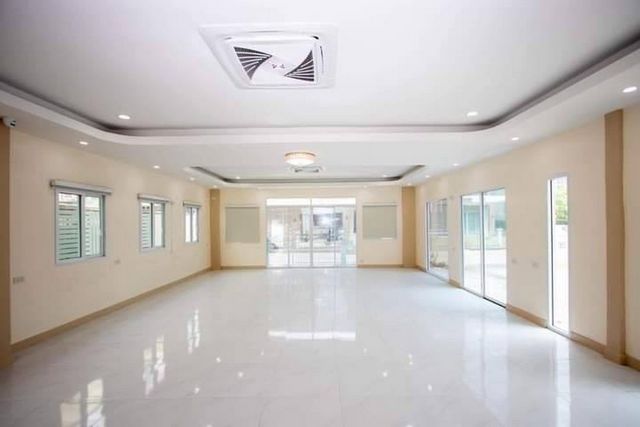 ให้เช่า 35,000 บาท/เดือน เนื้อที่ 104 ตรว. #สันกำแพง บ้าน 2 ชั้น เฟอร์นิเจอร์ครบ #ปรับปรุงใหม่ทั้งหลัง เหมาะสำหรับอยู่อาศัย หรือทำโฮมออฟฟิศ