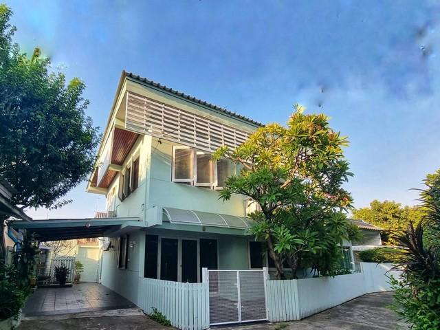 ให้เช่าบ้านเดี่ยว 2 ชั้น 40 ตรว. สามเสน ราชวัตร เขตดุสิต ใกล้ ม.สวนดุสิต เฟอร์นิเจอร์พร้อมอยู่