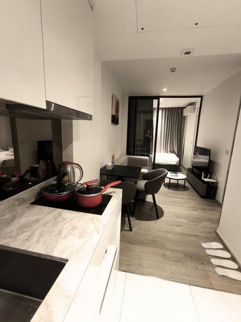 Fynn Asoke spacious convenient comfortable 5th floor BTS Asoke