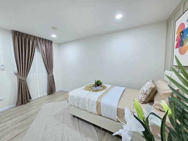 SAR018-100 ขาย TheRoyal วิภาวดี คอนโด ขยายขอบเขตความสุข ของครอบครัว